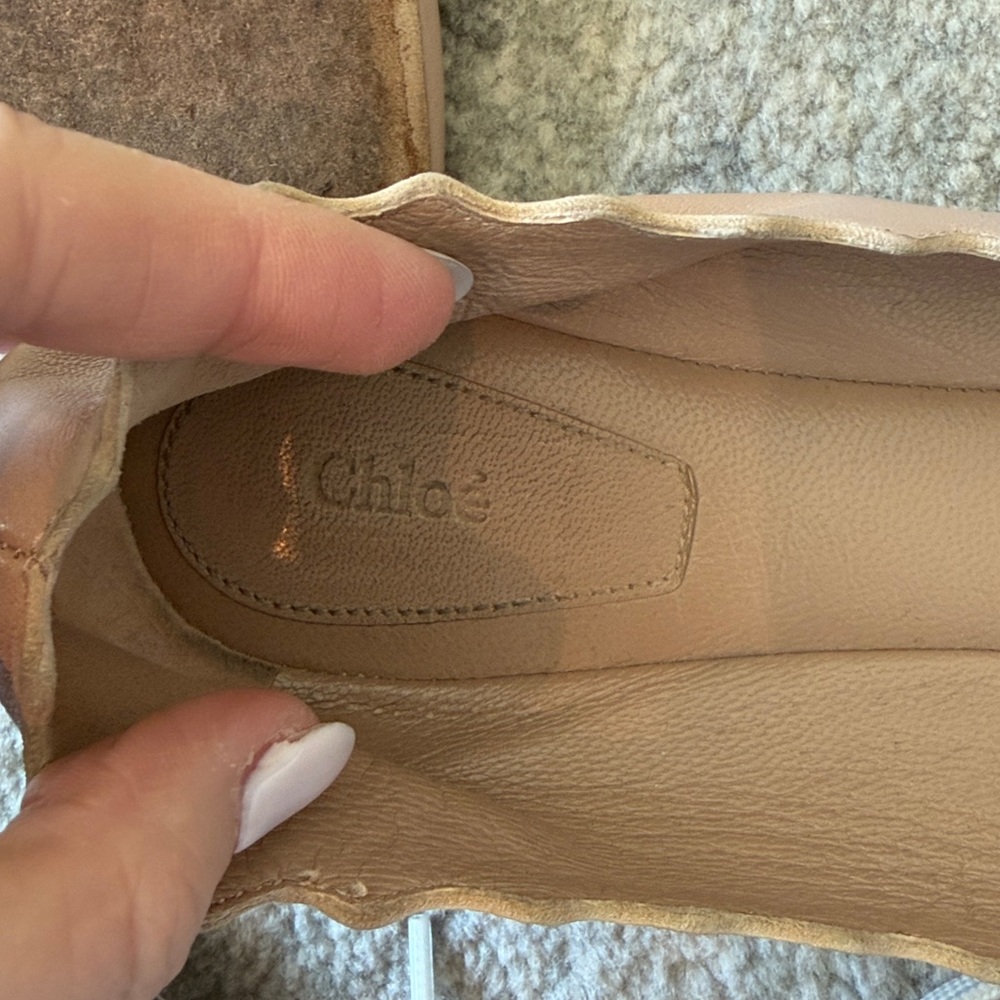 Chloe Lauren Scalloped Leather Ballet Flats - Picture 10 of 10